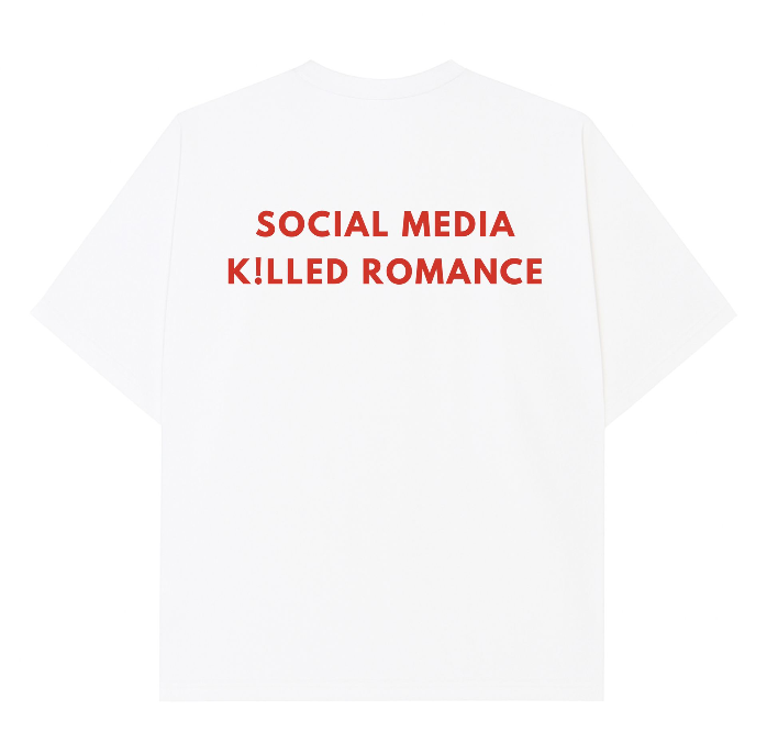 ROMANCE oversized tee